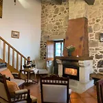 Casa D'campo Ferreira Casa de Férias Pitoes das Junias